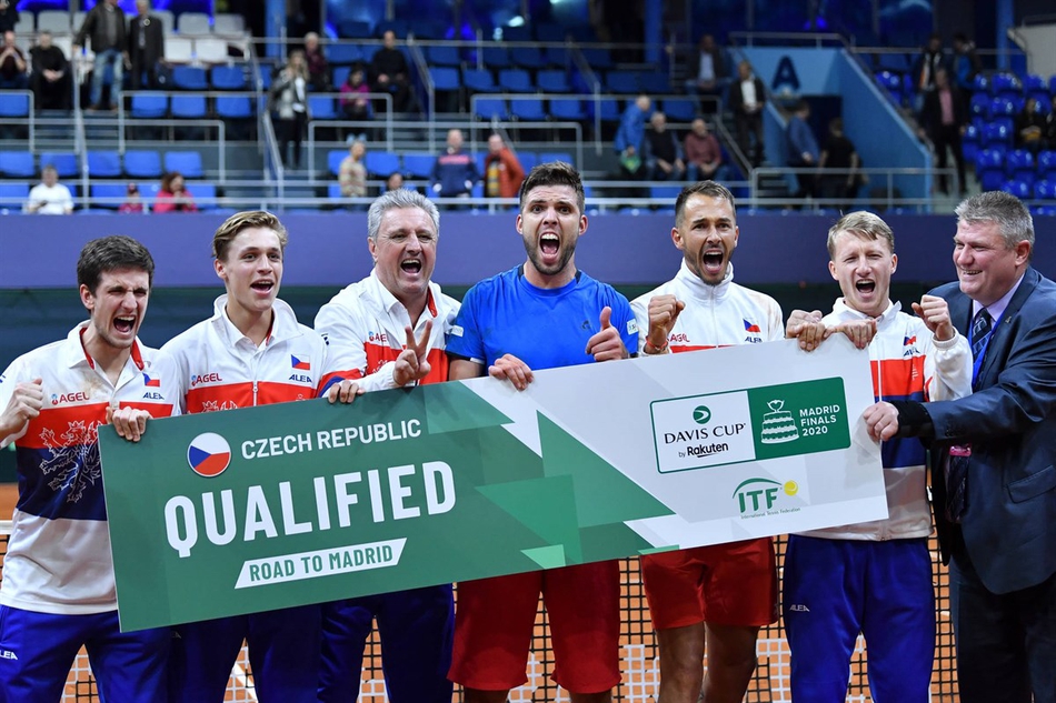 包含瑞典乒乓球队横扫奥地利乒乓球队，水谷隼统治全场的词条