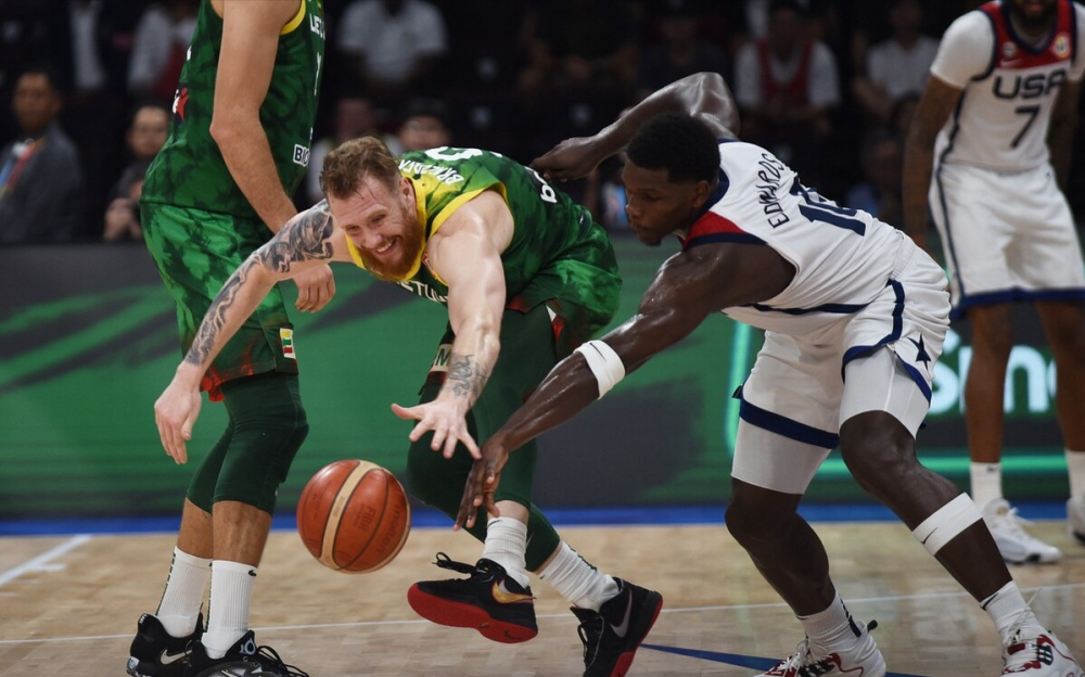 立陶宛男篮血洗猛龙，汉密尔顿惊艳世界