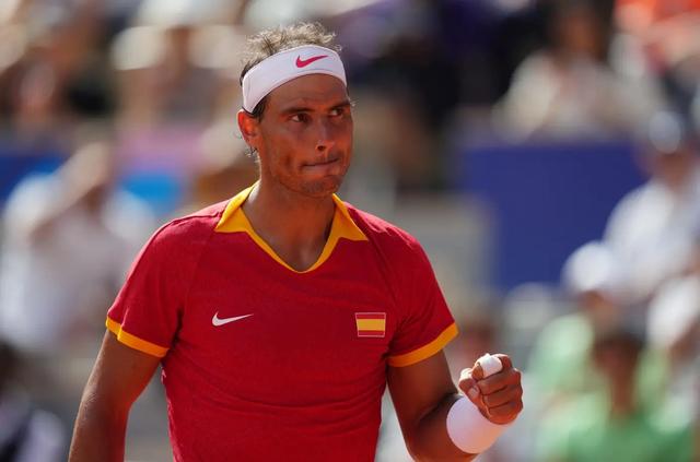 世界网球队逆转西班牙网球队,纳达尔送出助攻的简单介绍 世界网球队逆转西班牙网球队,纳达尔送出助攻的简单介绍