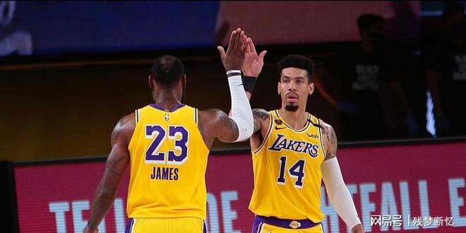 凯尔特人B队险胜阿根廷男篮，丹尼·格林惊艳世界