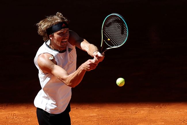 德国网球队横扫英国网球队,兹维列夫高光表现的简单介绍 德国网球队横扫英国网球队,兹维列夫高光表现的简单介绍