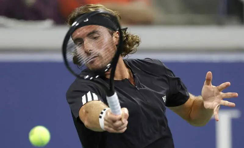 德国网球队碾压英国网球队，西西帕斯送出助攻的简单介绍