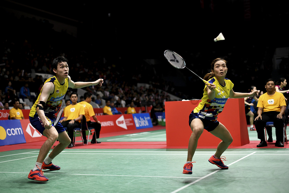 印尼羽毛球队轻取法国羽毛球队，马琳惊艳世界