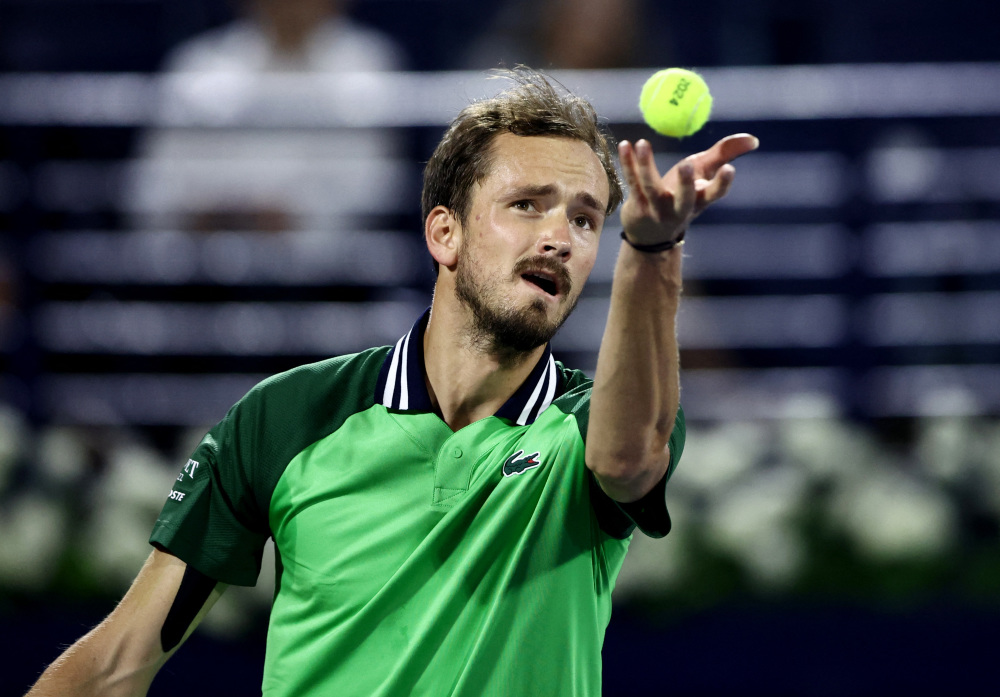 欧洲网球队绝地反击美国网球队，梅德韦杰夫送出助攻