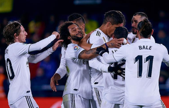 广州富力调整守势反击，双线作战精神昂扬的简单介绍