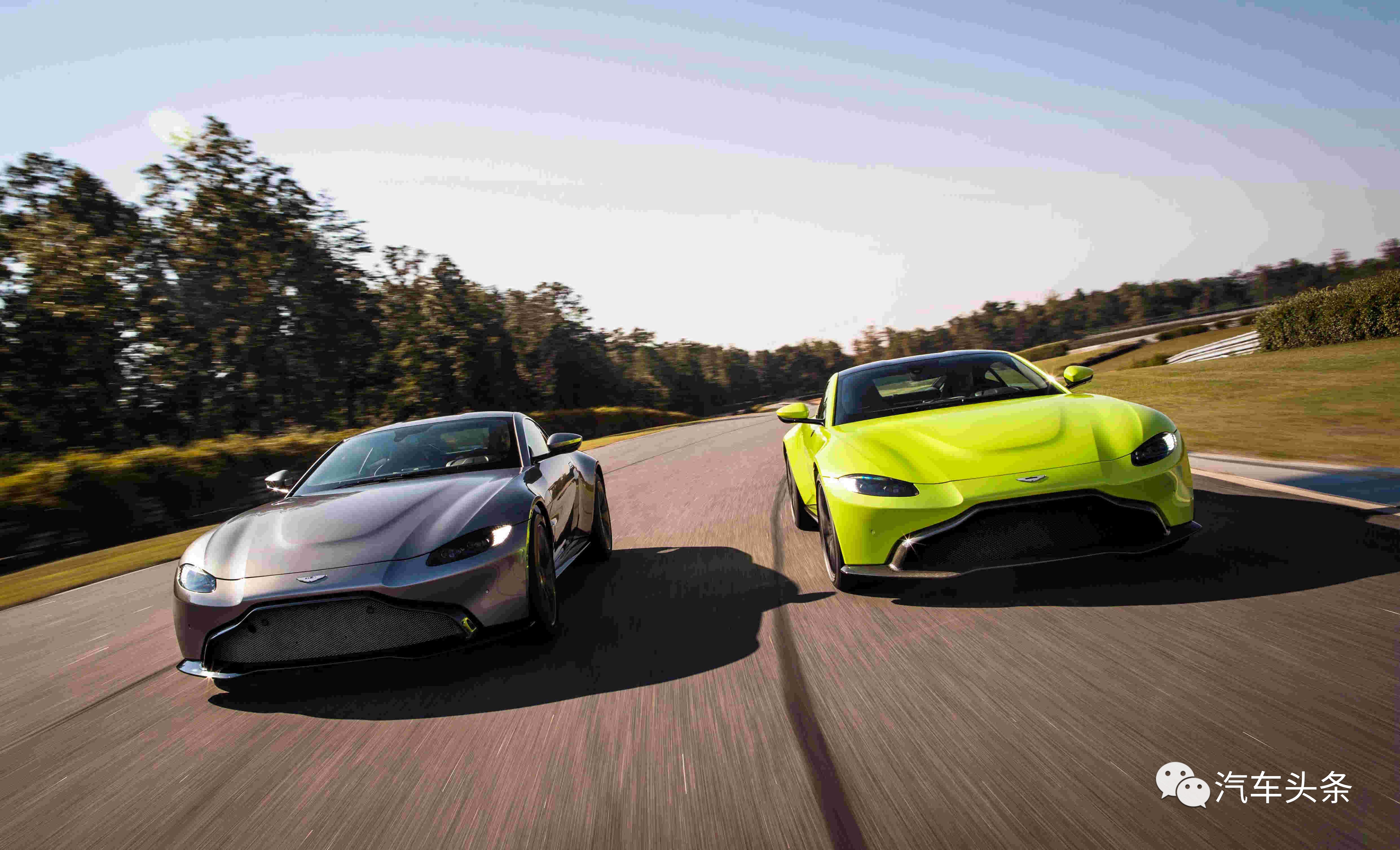 阿斯顿马丁逆转雷诺车队，塞恩斯惊艳四座的简单介绍