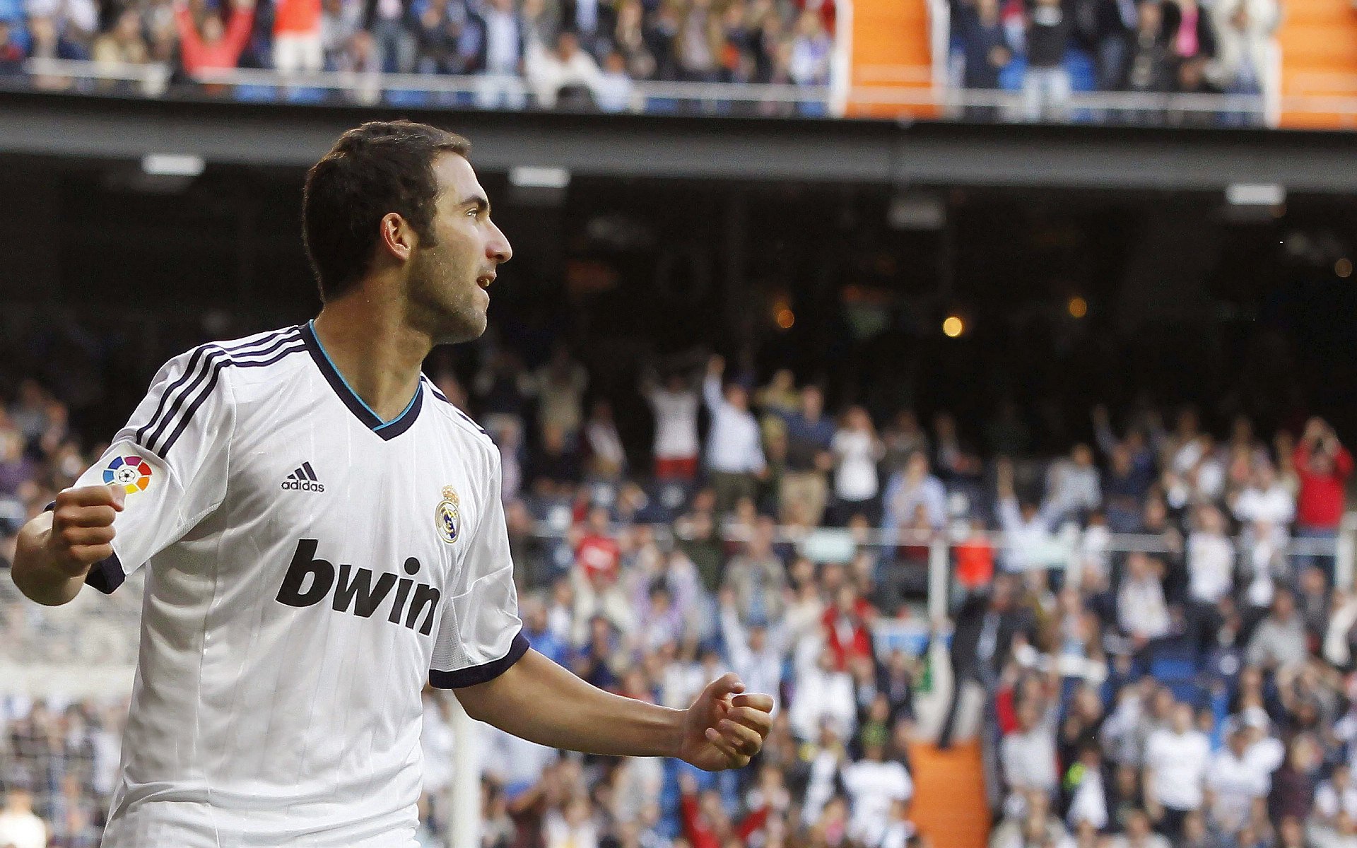 开云体育官方网站-绿茵场上的意志对决，黄喜灿稳定输出助克罗地亚鏖战苏格兰