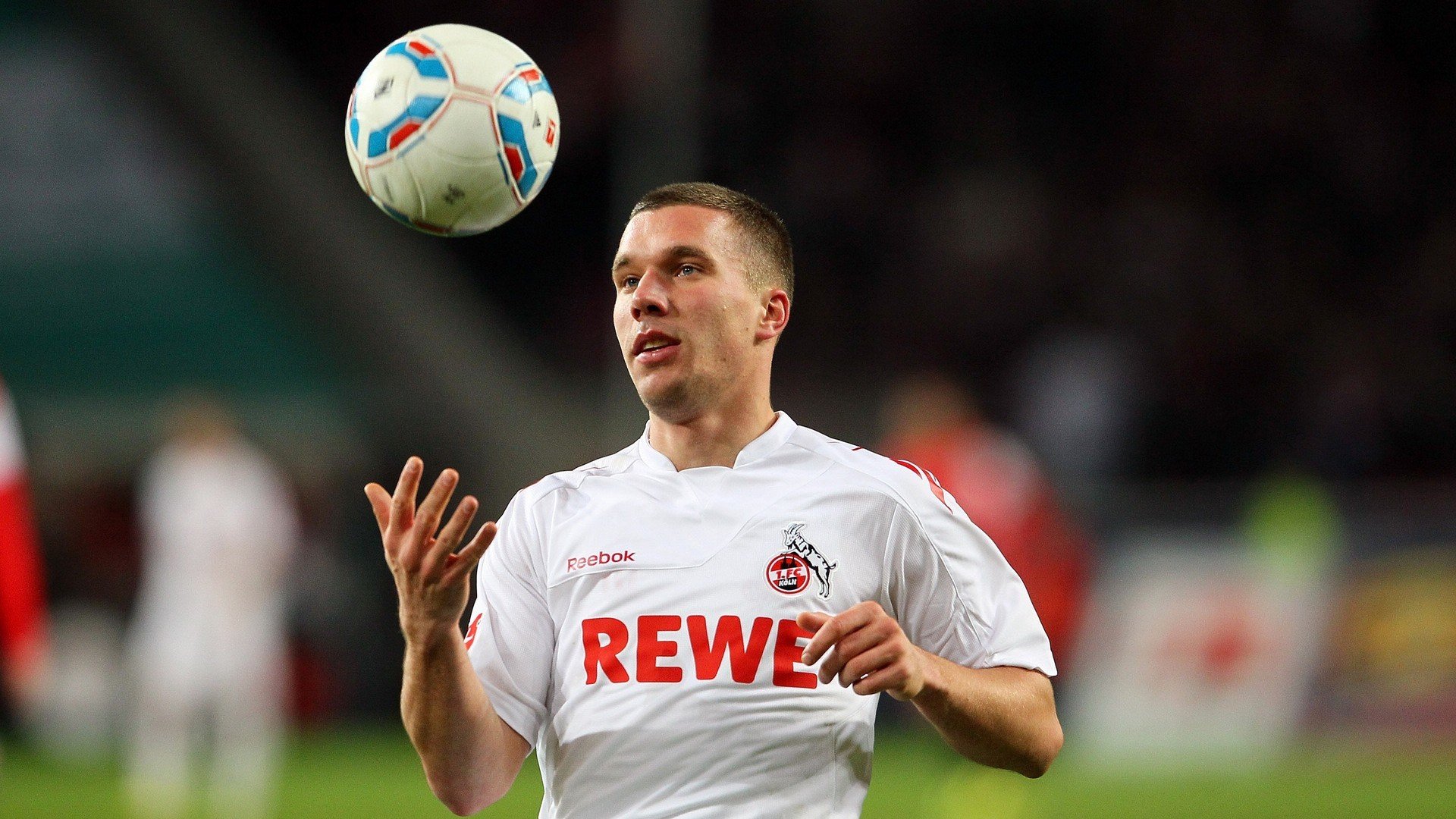 双城记，深圳带走辽宁的悬念，欧文在欧冠接管比赛