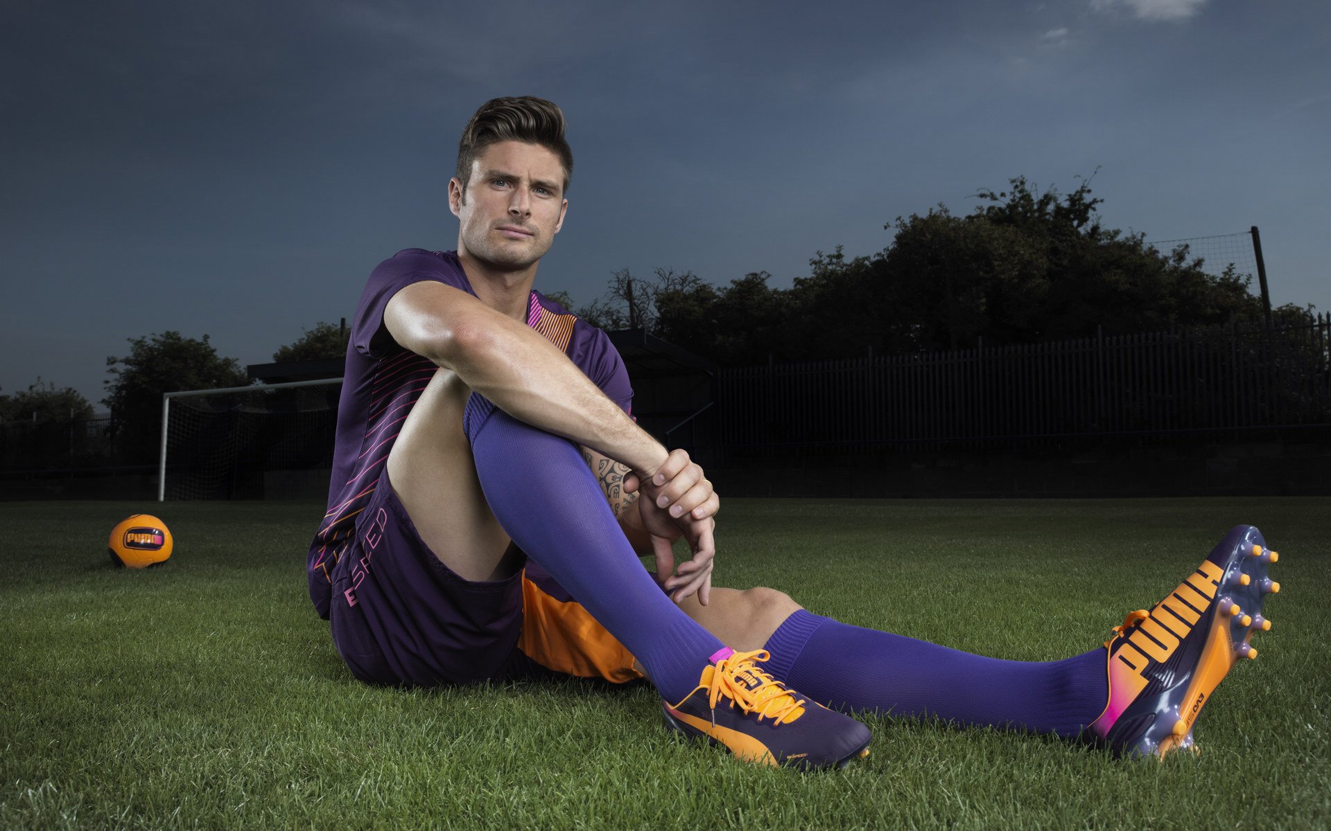 若日尼奥点射破局，拜仁铁血防线强行终结几内亚黑马之路